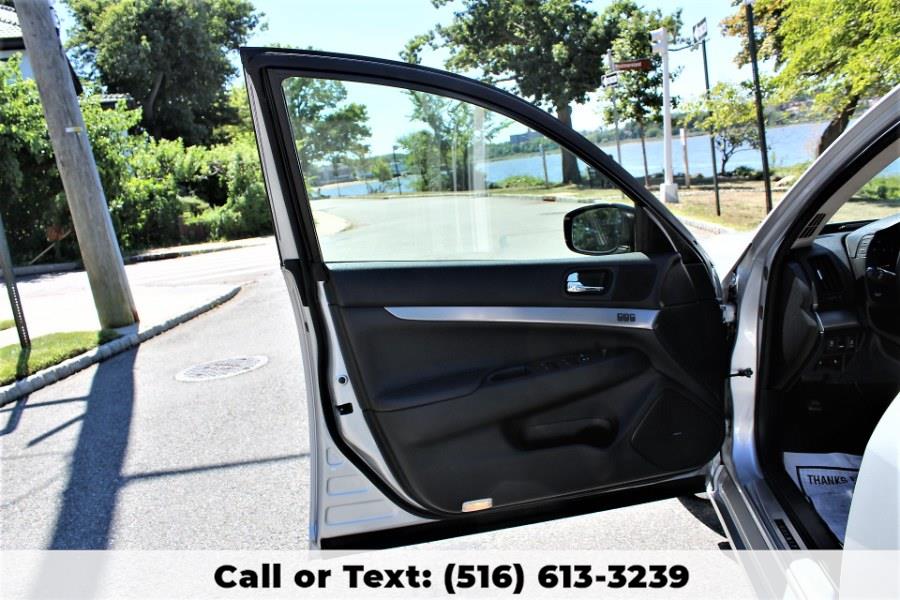 2013 INFINITI G37 Sedan 4dr x AWD, available for sale in Great Neck, New York | Great Neck Car Buyers & Sellers. Great Neck, New York 2013 INFINITI G37 Sedan 4dr x AWD, available for sale in Great Neck, New York | Great Neck Car Buyers & Sellers. Great Neck, New York