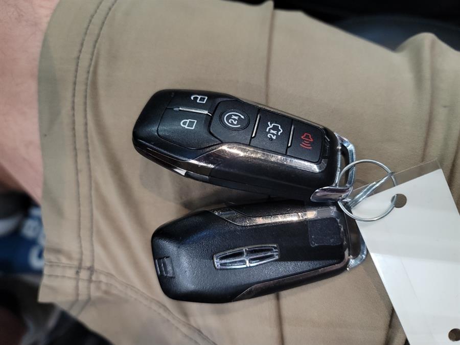 2013 Lincoln MKZ 4dr Sdn AWD, available for sale in West Haven, Connecticut | Auto Fair Inc.. West Haven, Connecticut 2013 Lincoln MKZ 4dr Sdn AWD, available for sale in West Haven, Connecticut | Auto Fair Inc.. West Haven, Connecticut