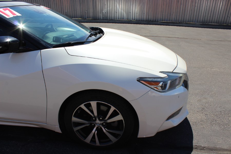 2017 Nissan Maxima Platinum 3.5L, available for sale in Deer Park, New York | Car Tec Enterprise Leasing & Sales LLC. Deer Park, New York 2017 Nissan Maxima Platinum 3.5L, available for sale in Deer Park, New York | Car Tec Enterprise Leasing & Sales LLC. Deer Park, New York
