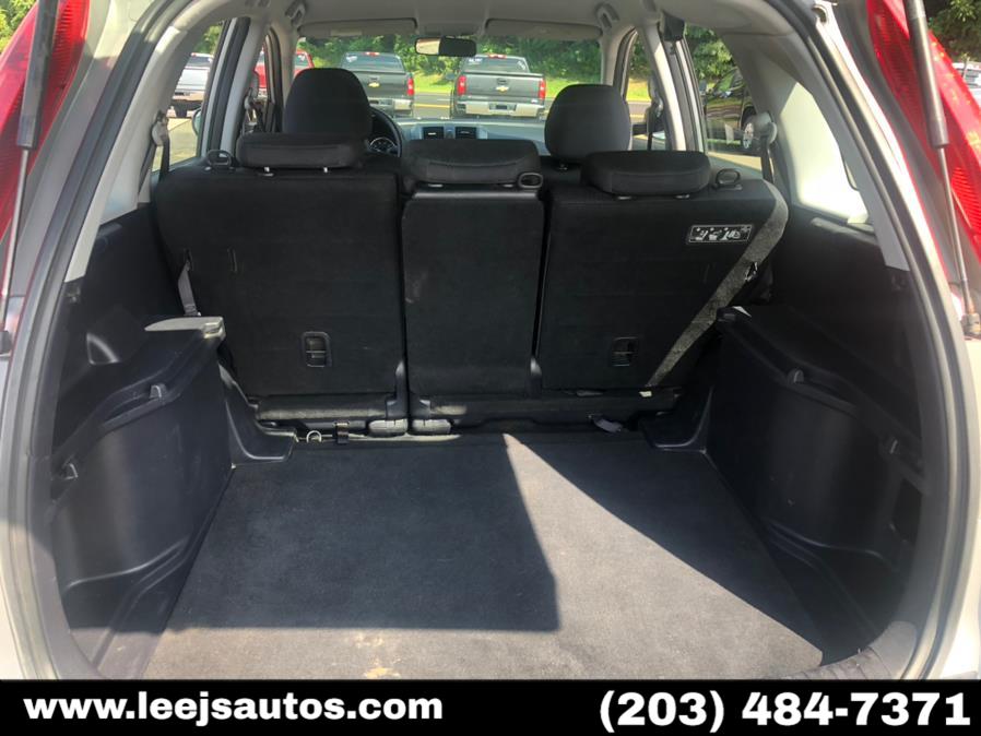 Used Honda CR-V 4WD 5dr LX 2009 | LeeJ's Auto Sales & Service. North Branford, Connecticut Used Honda CR-V 4WD 5dr LX 2009 | LeeJ's Auto Sales & Service. North Branford, Connecticut