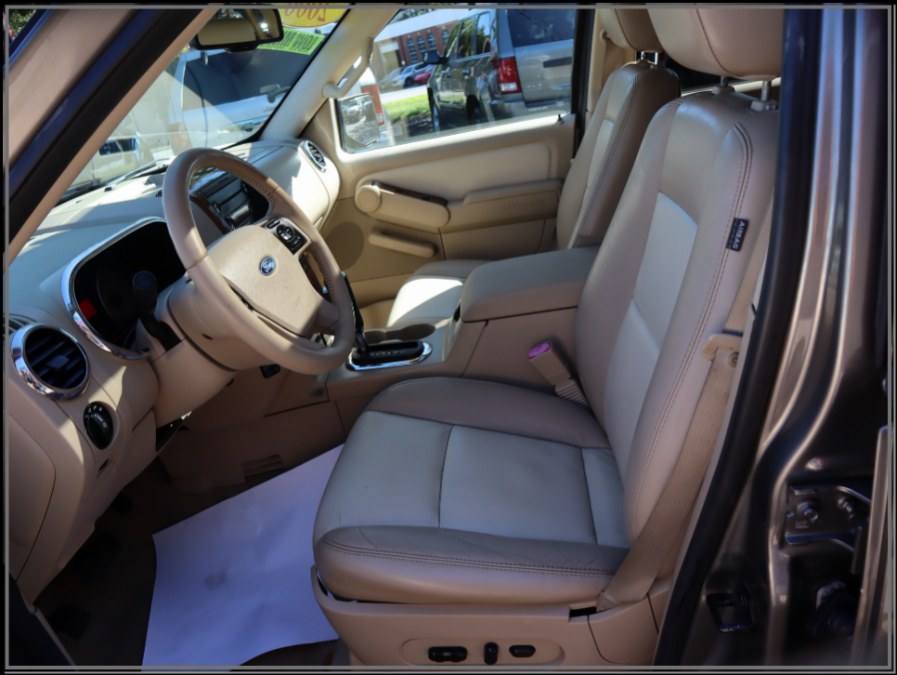 2006 Ford Explorer 4dr 114" WB 4.6L Eddie Bauer 4WD, available for sale in Huntington Station, New York | My Auto Inc.. Huntington Station, New York 2006 Ford Explorer 4dr 114" WB 4.6L Eddie Bauer 4WD, available for sale in Huntington Station, New York | My Auto Inc.. Huntington Station, New York
