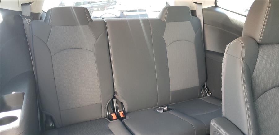 Used Chevrolet Traverse AWD 4dr LT w/2LT 2015 | Victoria Preowned Autos Inc. Little Ferry, New Jersey Used Chevrolet Traverse AWD 4dr LT w/2LT 2015 | Victoria Preowned Autos Inc. Little Ferry, New Jersey