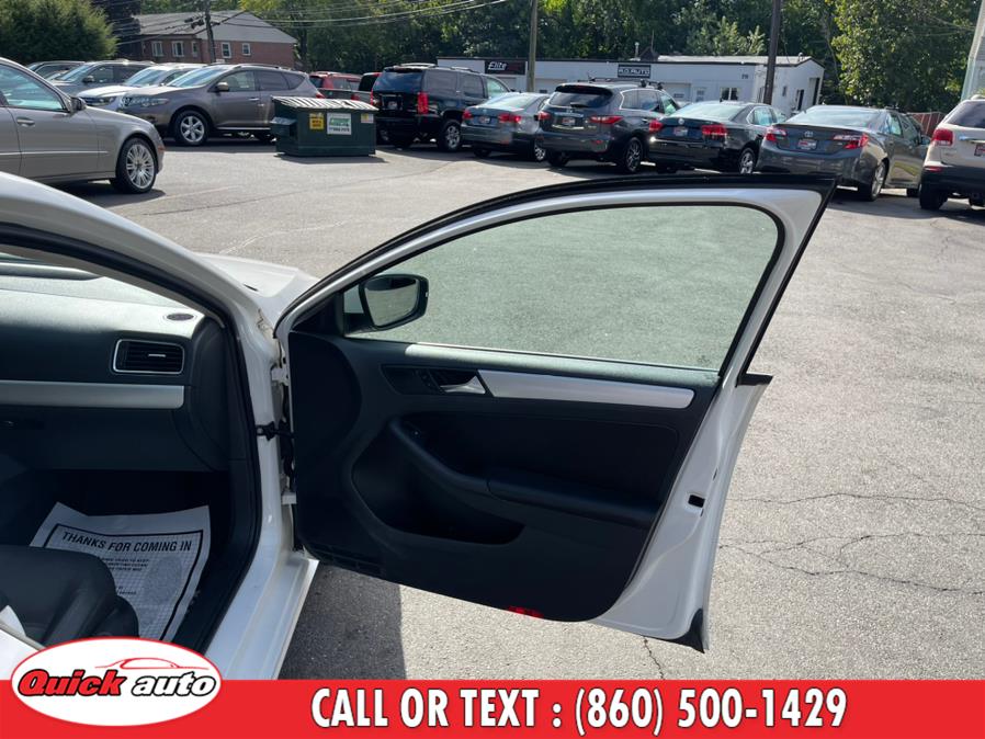 2012 Volkswagen Jetta Sedan 4dr Manual SEL w/Sunroof PZEV, available for sale in Bristol, Connecticut | Quick Auto LLC. Bristol, Connecticut 2012 Volkswagen Jetta Sedan 4dr Manual SEL w/Sunroof PZEV, available for sale in Bristol, Connecticut | Quick Auto LLC. Bristol, Connecticut