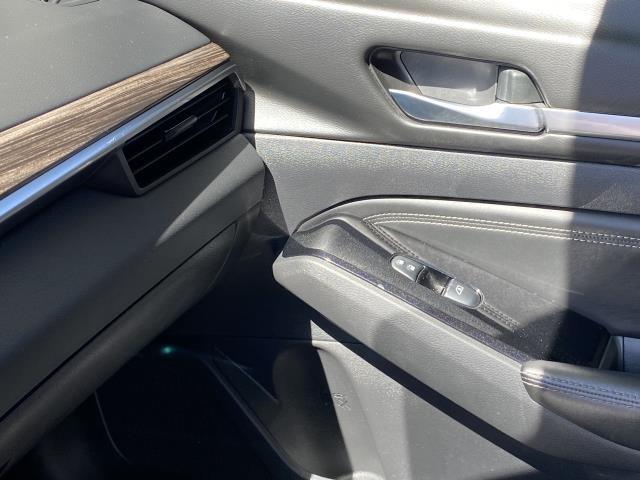 Used Nissan Altima 2.5 SL 2020 | Eastchester Motor Cars. Bronx, New York Used Nissan Altima 2.5 SL 2020 | Eastchester Motor Cars. Bronx, New York