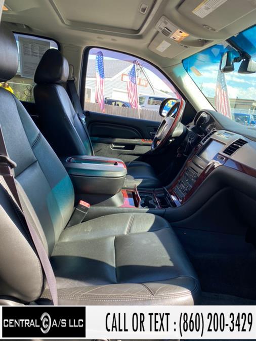 2013 Cadillac Escalade AWD 4dr Luxury, available for sale in East Windsor, Connecticut | Central A/S LLC. East Windsor, Connecticut 2013 Cadillac Escalade AWD 4dr Luxury, available for sale in East Windsor, Connecticut | Central A/S LLC. East Windsor, Connecticut