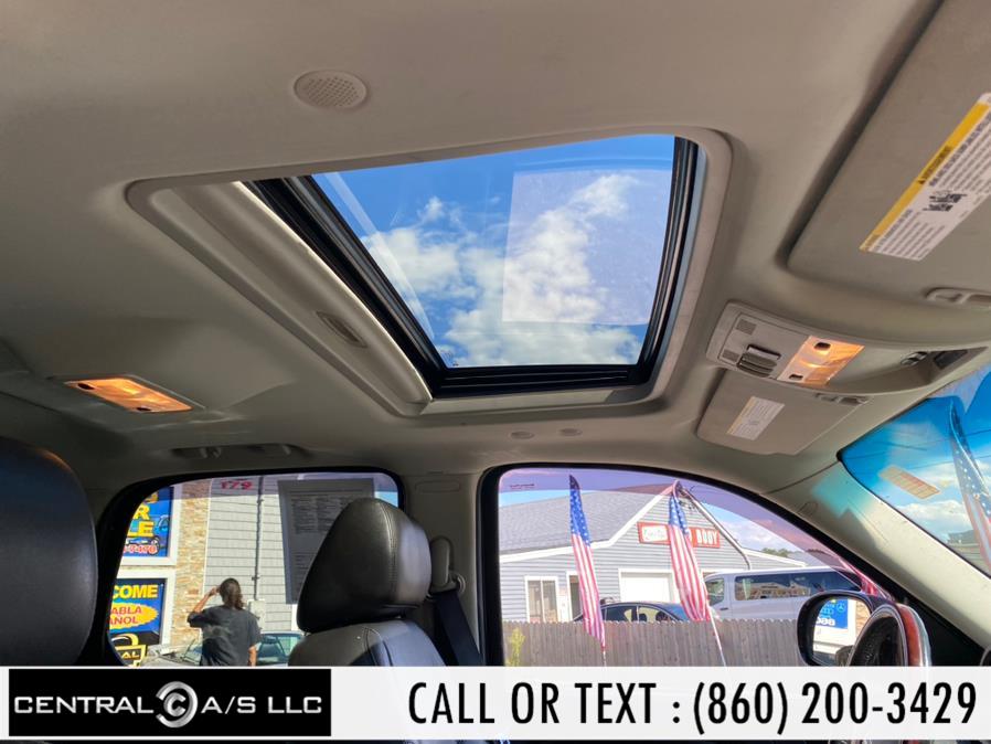 2013 Cadillac Escalade AWD 4dr Luxury, available for sale in East Windsor, Connecticut | Central A/S LLC. East Windsor, Connecticut 2013 Cadillac Escalade AWD 4dr Luxury, available for sale in East Windsor, Connecticut | Central A/S LLC. East Windsor, Connecticut