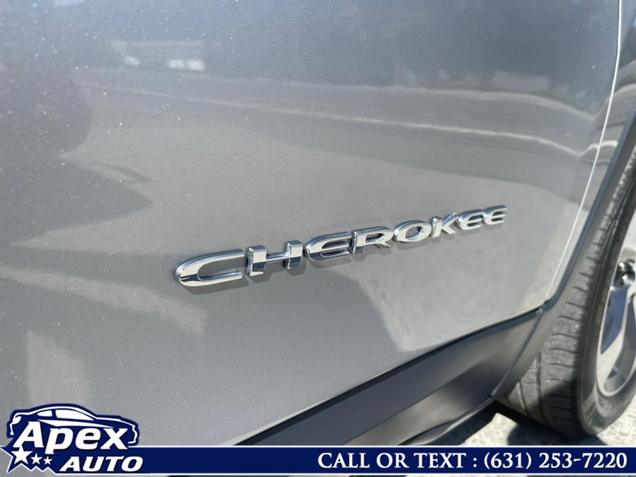 2020 Jeep Cherokee Limited FWD, available for sale in Selden, New York | Apex Auto. Selden, New York 2020 Jeep Cherokee Limited FWD, available for sale in Selden, New York | Apex Auto. Selden, New York