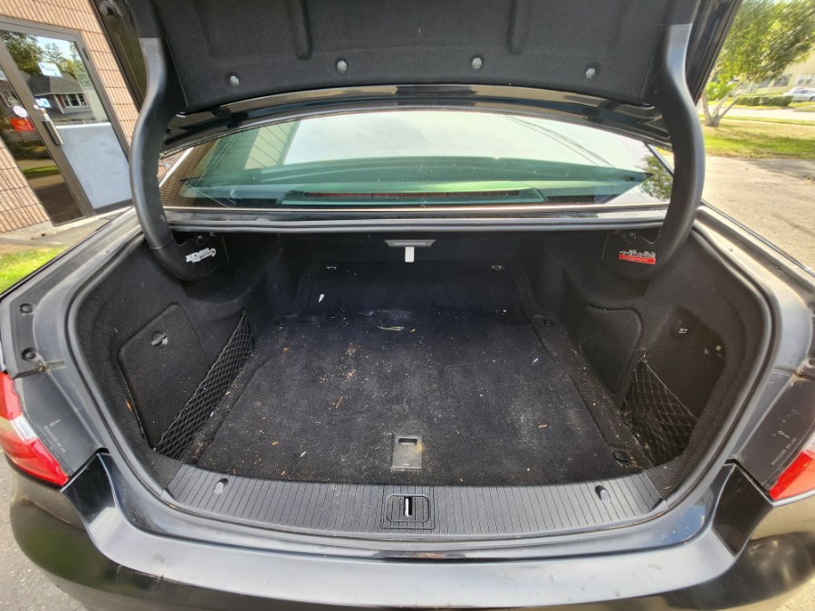 Used Mercedes-Benz E-Class 4dr Sdn E350 Sport 4MATIC *Ltd Avail* 2013 | Dealmax Motors LLC. Bristol, Connecticut Used Mercedes-Benz E-Class 4dr Sdn E350 Sport 4MATIC *Ltd Avail* 2013 | Dealmax Motors LLC. Bristol, Connecticut