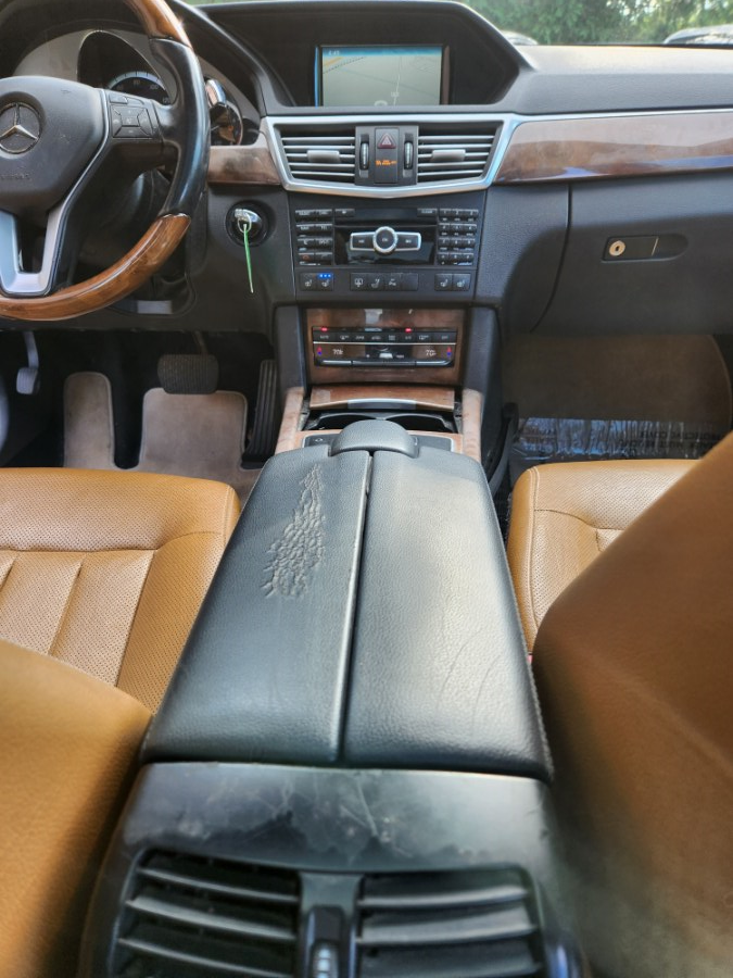 Used Mercedes-Benz E-Class 4dr Sdn E350 Sport 4MATIC *Ltd Avail* 2013 | Dealmax Motors LLC. Bristol, Connecticut Used Mercedes-Benz E-Class 4dr Sdn E350 Sport 4MATIC *Ltd Avail* 2013 | Dealmax Motors LLC. Bristol, Connecticut
