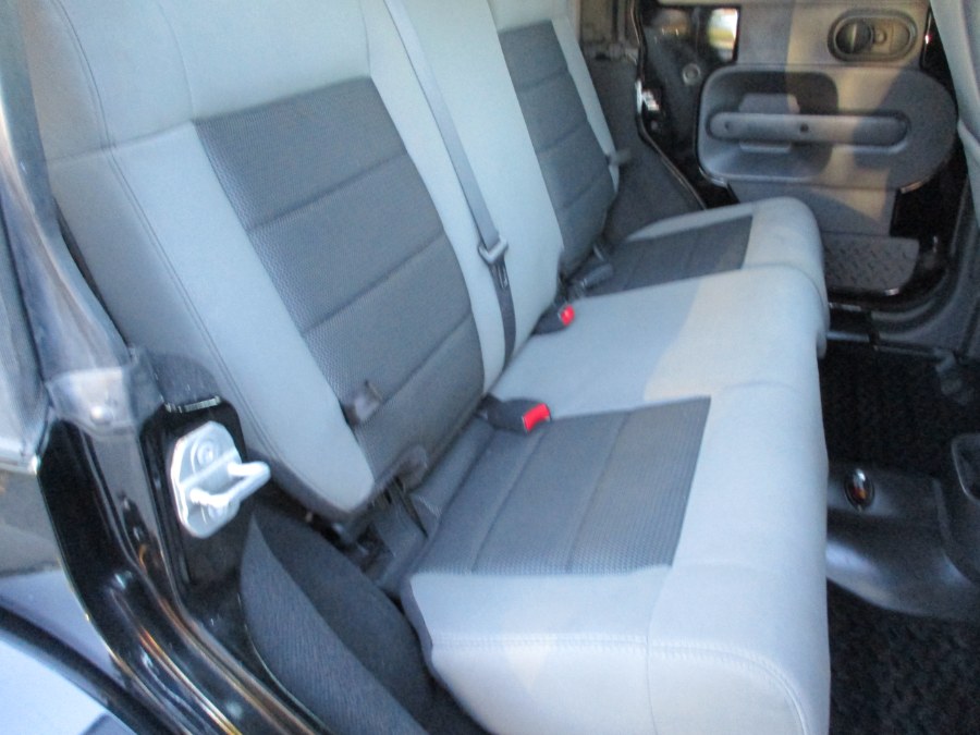 2010 Jeep Wrangler Unlimited 4WD 4dr Sahara, available for sale in Suffield, Connecticut | Suffield Auto LLC. Suffield, Connecticut 2010 Jeep Wrangler Unlimited 4WD 4dr Sahara, available for sale in Suffield, Connecticut | Suffield Auto LLC. Suffield, Connecticut