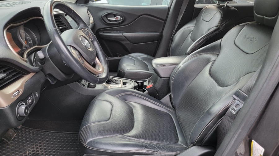 2015 Jeep Cherokee 4WD 4dr Limited, available for sale in Milford, Connecticut | Adonai Auto Sales LLC. Milford, Connecticut 2015 Jeep Cherokee 4WD 4dr Limited, available for sale in Milford, Connecticut | Adonai Auto Sales LLC. Milford, Connecticut