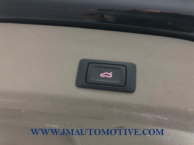 Used Audi Q7 quattro 4dr 3.0T Premium Plus 2015 | J&M Automotive Sls&Svc LLC. Naugatuck, Connecticut Used Audi Q7 quattro 4dr 3.0T Premium Plus 2015 | J&M Automotive Sls&Svc LLC. Naugatuck, Connecticut