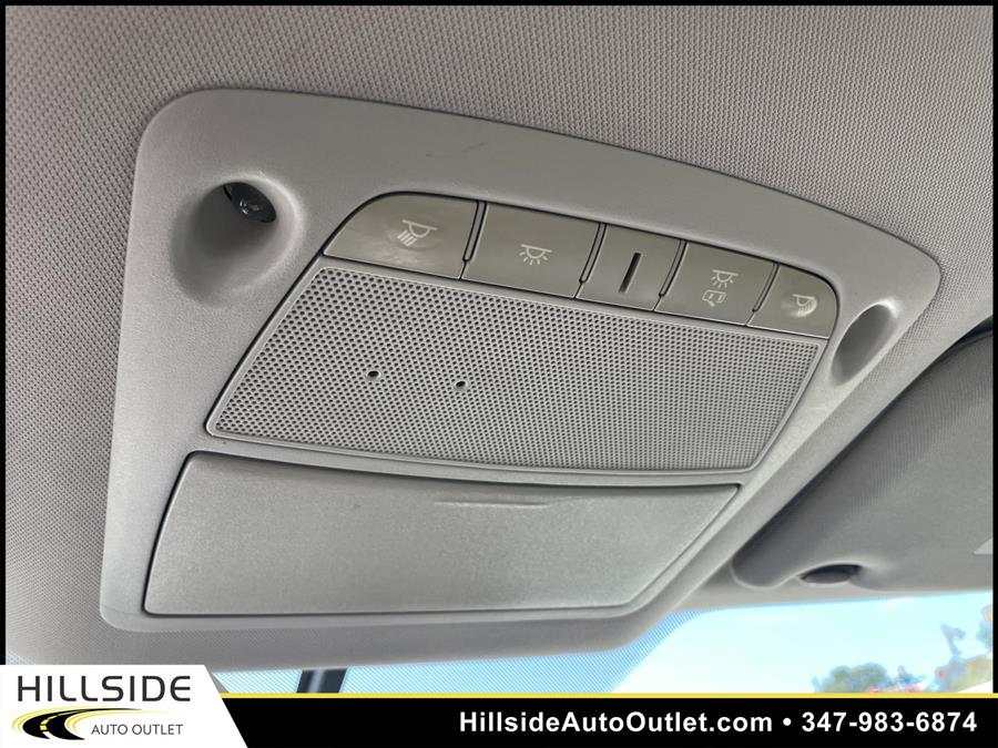 Used Nissan Maxima SR 2017 | Hillside Auto Outlet. Jamaica, New York Used Nissan Maxima SR 2017 | Hillside Auto Outlet. Jamaica, New York