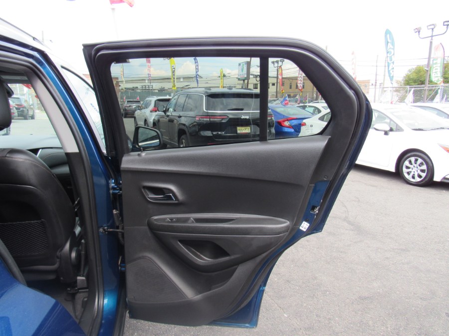 Used Chevrolet Trax FWD 4dr LT 2019 | NJ Used Cars Center. Irvington, New Jersey Used Chevrolet Trax FWD 4dr LT 2019 | NJ Used Cars Center. Irvington, New Jersey
