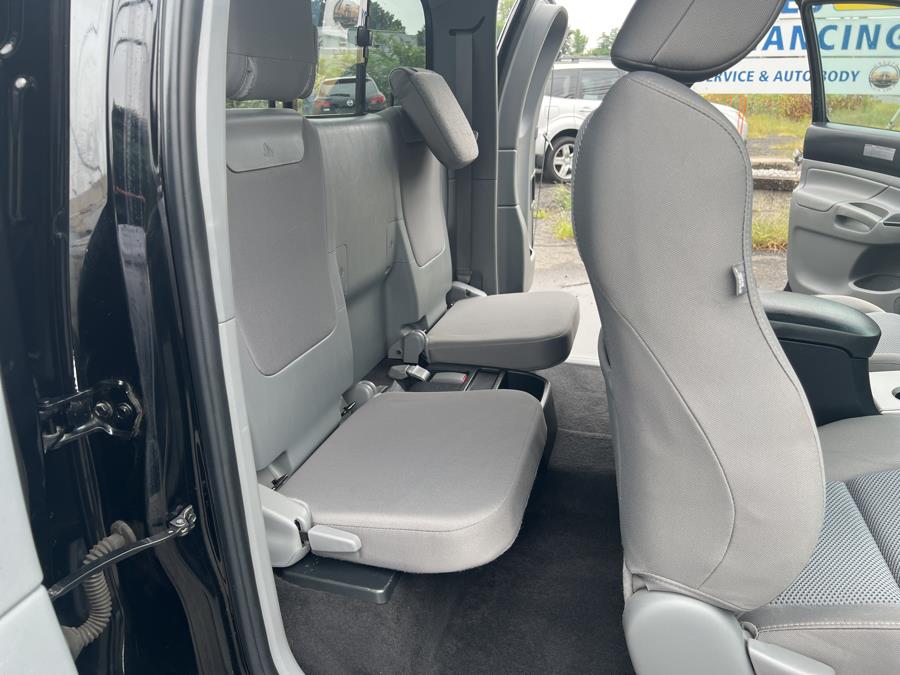 2013 Toyota Tacoma 4WD Access Cab V6 AT (Natl), available for sale in South Windsor , Connecticut | Ful-line Auto LLC. South Windsor , Connecticut 2013 Toyota Tacoma 4WD Access Cab V6 AT (Natl), available for sale in South Windsor , Connecticut | Ful-line Auto LLC. South Windsor , Connecticut