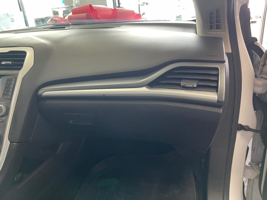 2016 Ford Fusion 4dr Sdn S FWD, available for sale in Inwood, New York | 5 Towns Drive. Inwood, New York 2016 Ford Fusion 4dr Sdn S FWD, available for sale in Inwood, New York | 5 Towns Drive. Inwood, New York