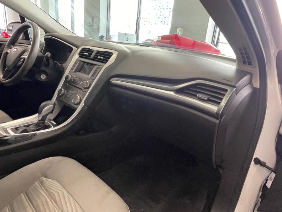 2016 Ford Fusion 4dr Sdn S FWD, available for sale in Inwood, New York | 5 Towns Drive. Inwood, New York 2016 Ford Fusion 4dr Sdn S FWD, available for sale in Inwood, New York | 5 Towns Drive. Inwood, New York