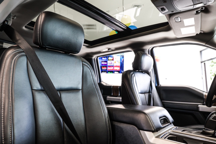 2019 Ford F-150 LARIAT 4WD SuperCrew 6.5'' Box, available for sale in ELMONT, New York | 26 Motors Long Island. ELMONT, New York 2019 Ford F-150 LARIAT 4WD SuperCrew 6.5'' Box, available for sale in ELMONT, New York | 26 Motors Long Island. ELMONT, New York