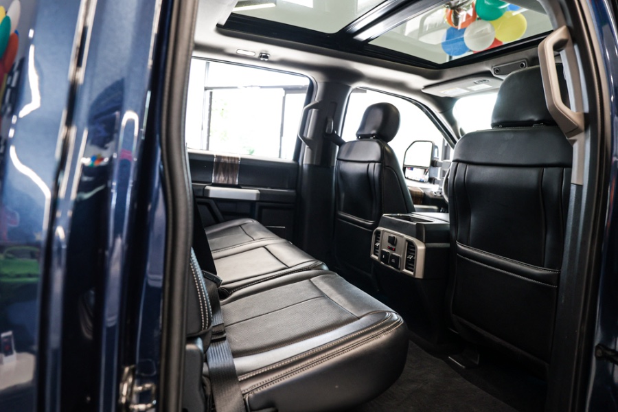 2019 Ford F-150 LARIAT 4WD SuperCrew 6.5'' Box, available for sale in ELMONT, New York | 26 Motors Long Island. ELMONT, New York 2019 Ford F-150 LARIAT 4WD SuperCrew 6.5'' Box, available for sale in ELMONT, New York | 26 Motors Long Island. ELMONT, New York