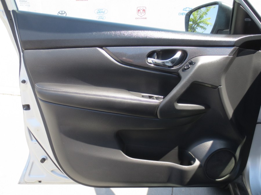 Used Nissan Rogue FWD S 2017 | Auto Max Of Santa Ana. Santa Ana, California Used Nissan Rogue FWD S 2017 | Auto Max Of Santa Ana. Santa Ana, California