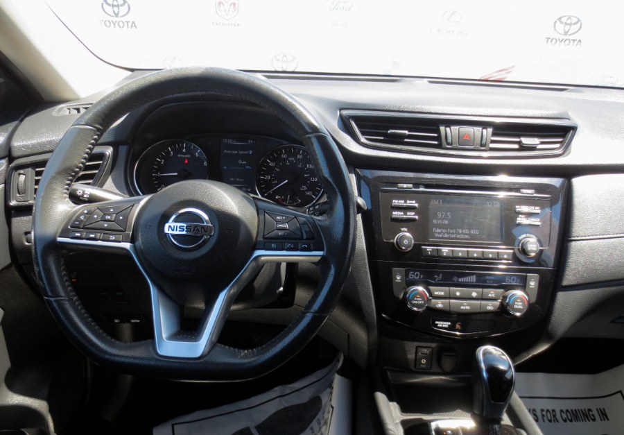 Used Nissan Rogue FWD S 2017 | Auto Max Of Santa Ana. Santa Ana, California Used Nissan Rogue FWD S 2017 | Auto Max Of Santa Ana. Santa Ana, California
