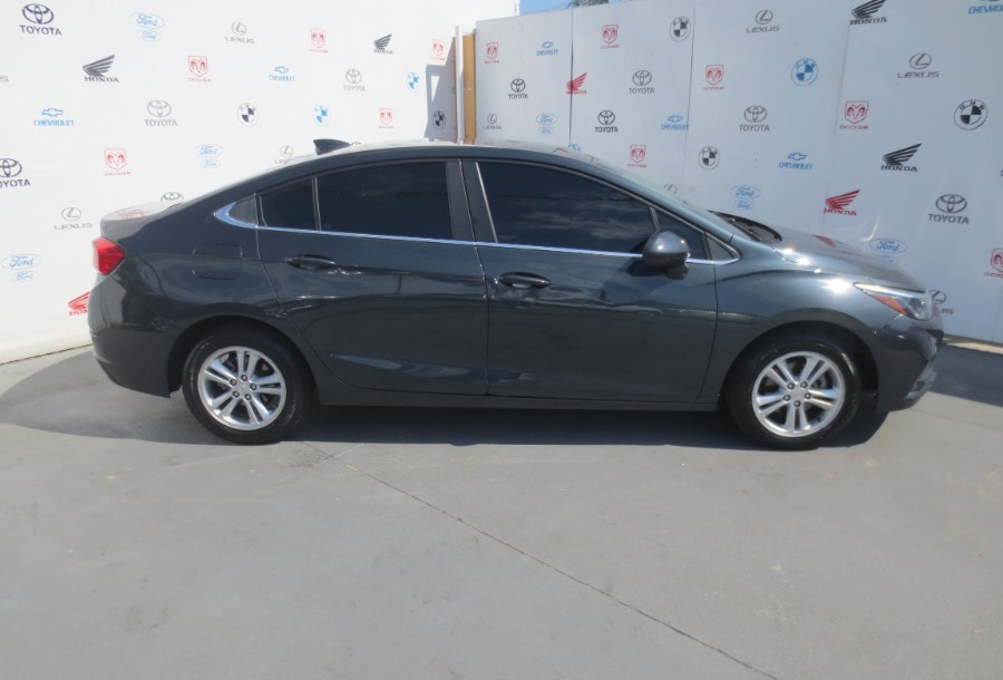 Used Chevrolet Cruze 4dr Sdn 1.4L LT w/1SD 2018 | Auto Max Of Santa Ana. Santa Ana, California Used Chevrolet Cruze 4dr Sdn 1.4L LT w/1SD 2018 | Auto Max Of Santa Ana. Santa Ana, California