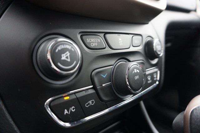 Used Jeep Cherokee Latitude 2017 | Blasius Federal Road. Brookfield, Connecticut Used Jeep Cherokee Latitude 2017 | Blasius Federal Road. Brookfield, Connecticut