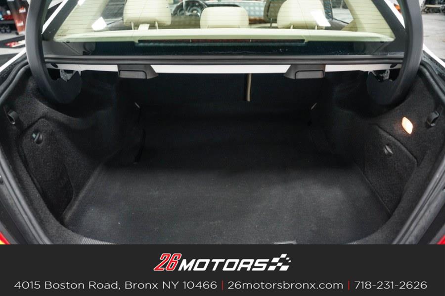Used Mercedes-Benz C-Class 4dr Sdn C300 Sport 4MATIC 2013 | 26 Motors Bronx. Bronx, New York Used Mercedes-Benz C-Class 4dr Sdn C300 Sport 4MATIC 2013 | 26 Motors Bronx. Bronx, New York