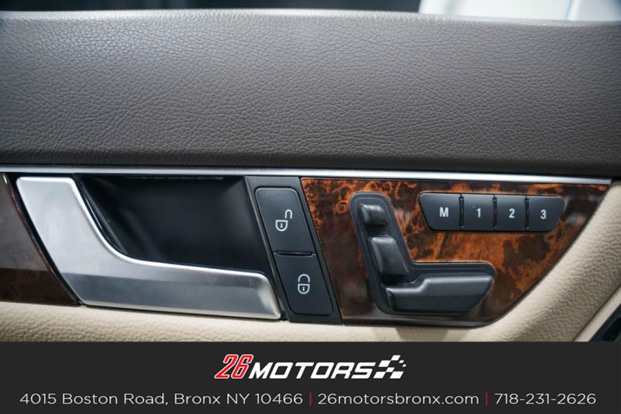 Used Mercedes-Benz C-Class 4dr Sdn C300 Sport 4MATIC 2013 | 26 Motors Bronx. Bronx, New York Used Mercedes-Benz C-Class 4dr Sdn C300 Sport 4MATIC 2013 | 26 Motors Bronx. Bronx, New York