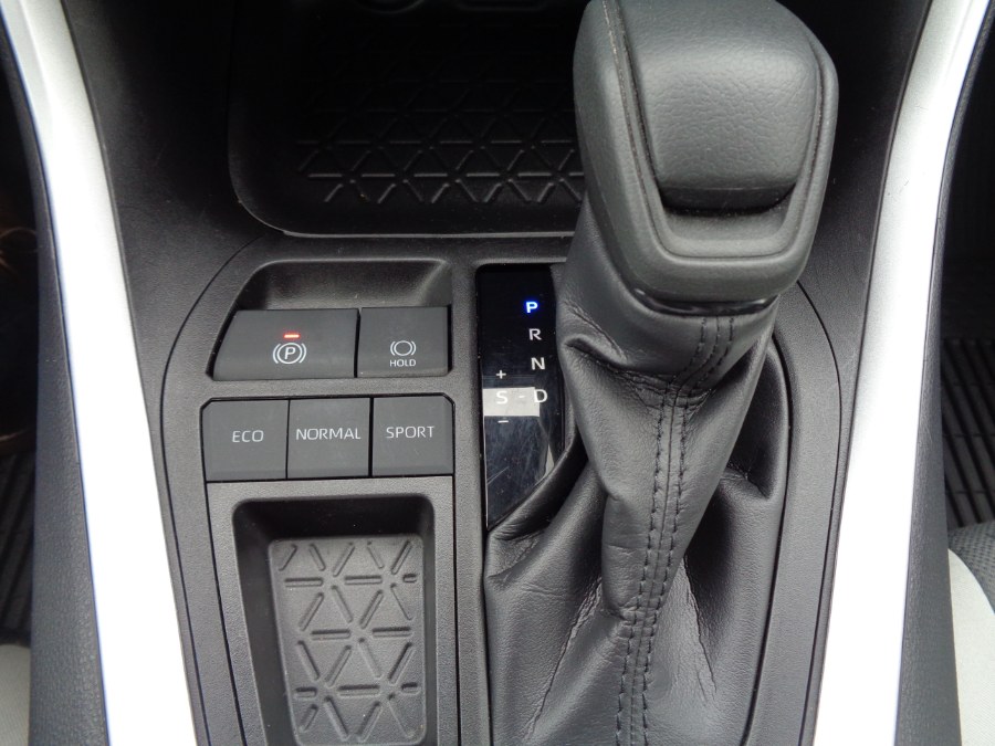 2021 Toyota RAV4 XLE FWD (Natl), available for sale in Valley Stream, New York | NY Auto Traders. Valley Stream, New York 2021 Toyota RAV4 XLE FWD (Natl), available for sale in Valley Stream, New York | NY Auto Traders. Valley Stream, New York