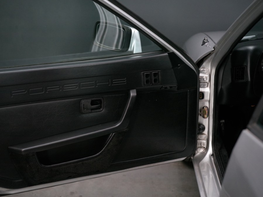 1982 Porsche 924 2dr Coupe, available for sale in North Salem, New York | Meccanic Shop North Inc. North Salem, New York 1982 Porsche 924 2dr Coupe, available for sale in North Salem, New York | Meccanic Shop North Inc. North Salem, New York