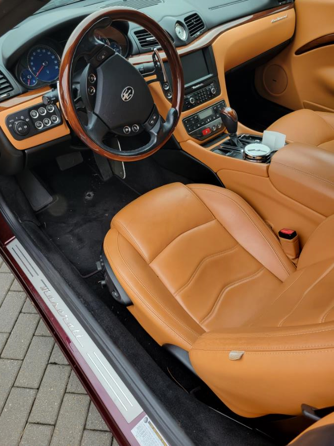 Used Maserati GranTurismo Convertible 2dr Conv GranTurismo 2014 | Center Motorsports LLC. Shelton, Connecticut Used Maserati GranTurismo Convertible 2dr Conv GranTurismo 2014 | Center Motorsports LLC. Shelton, Connecticut