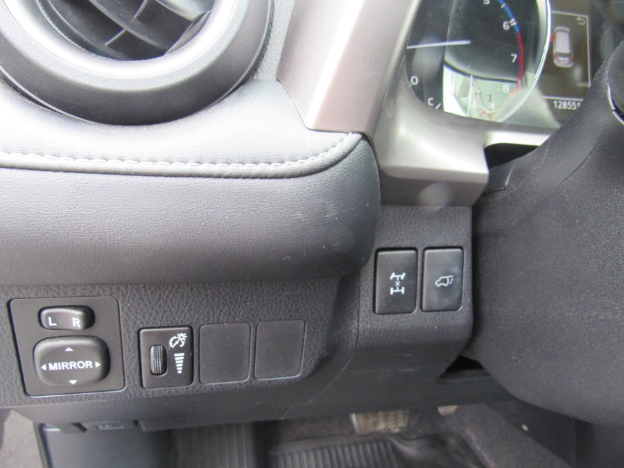 Used Toyota RAV4 XLE 2016 | Hilario's Auto Sales Inc.. Worcester, Massachusetts Used Toyota RAV4 XLE 2016 | Hilario's Auto Sales Inc.. Worcester, Massachusetts