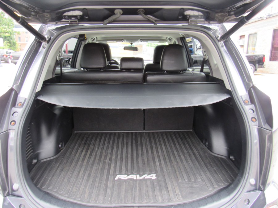 Used Toyota RAV4 XLE 2016 | Hilario's Auto Sales Inc.. Worcester, Massachusetts Used Toyota RAV4 XLE 2016 | Hilario's Auto Sales Inc.. Worcester, Massachusetts