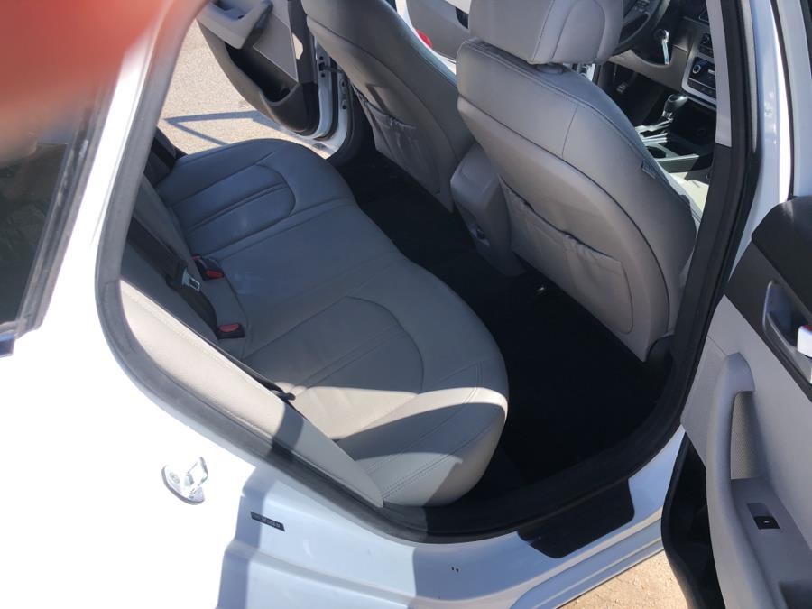 2016 Hyundai Sonata 4dr Sdn 2.4L SE, available for sale in Franklin Square, New York | Signature Auto Sales. Franklin Square, New York 2016 Hyundai Sonata 4dr Sdn 2.4L SE, available for sale in Franklin Square, New York | Signature Auto Sales. Franklin Square, New York