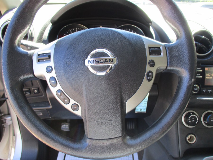 2015 Nissan Rogue Select S, available for sale in Meriden, Connecticut | Cos Central Auto. Meriden, Connecticut 2015 Nissan Rogue Select S, available for sale in Meriden, Connecticut | Cos Central Auto. Meriden, Connecticut