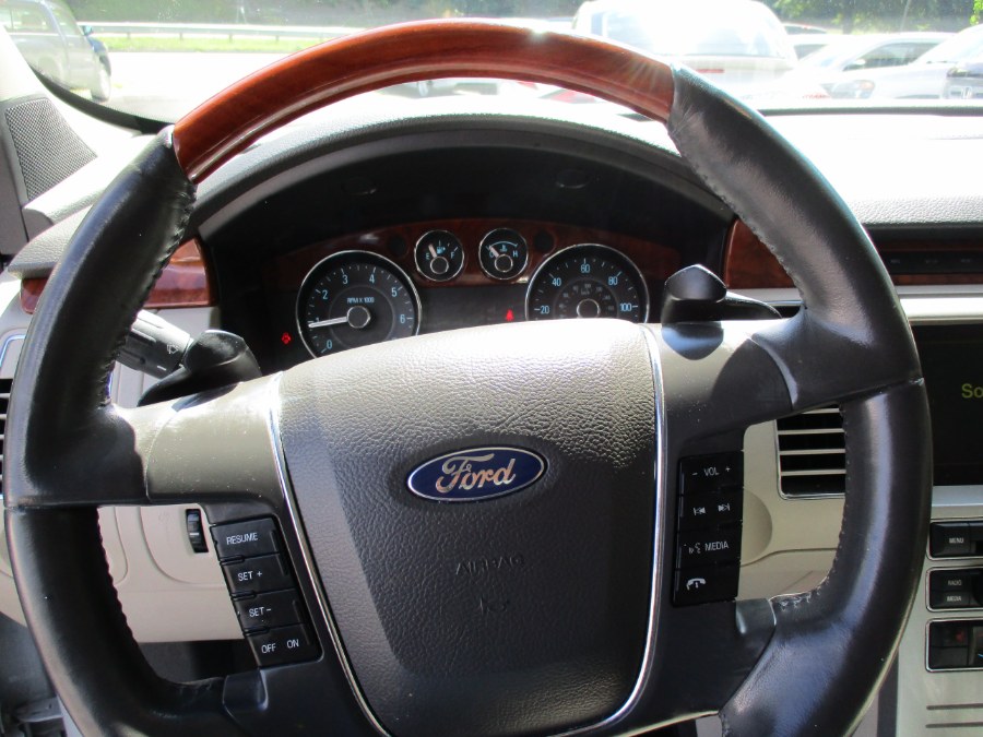 2010 Ford Flex 4dr Limited AWD w/Ecoboost, available for sale in Meriden, Connecticut | Cos Central Auto. Meriden, Connecticut 2010 Ford Flex 4dr Limited AWD w/Ecoboost, available for sale in Meriden, Connecticut | Cos Central Auto. Meriden, Connecticut