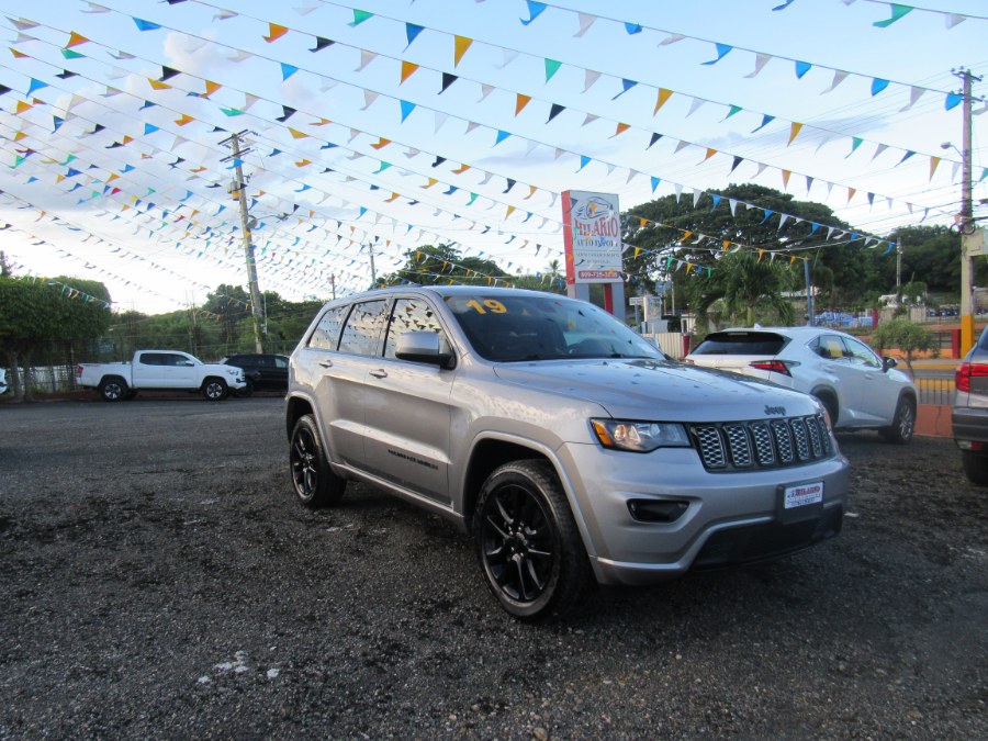 2019 Jeep Grand Cherokee Altitude 4x4, available for sale in San Francisco de Macoris Rd, Dominican Republic | Hilario Auto Import. San Francisco de Macoris Rd, Dominican Republic 2019 Jeep Grand Cherokee Altitude 4x4, available for sale in San Francisco de Macoris Rd, Dominican Republic | Hilario Auto Import. San Francisco de Macoris Rd, Dominican Republic