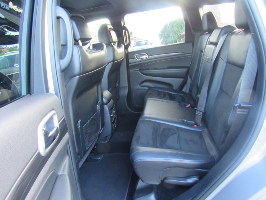 2019 Jeep Grand Cherokee Altitude 4x4, available for sale in San Francisco de Macoris Rd, Dominican Republic | Hilario Auto Import. San Francisco de Macoris Rd, Dominican Republic 2019 Jeep Grand Cherokee Altitude 4x4, available for sale in San Francisco de Macoris Rd, Dominican Republic | Hilario Auto Import. San Francisco de Macoris Rd, Dominican Republic