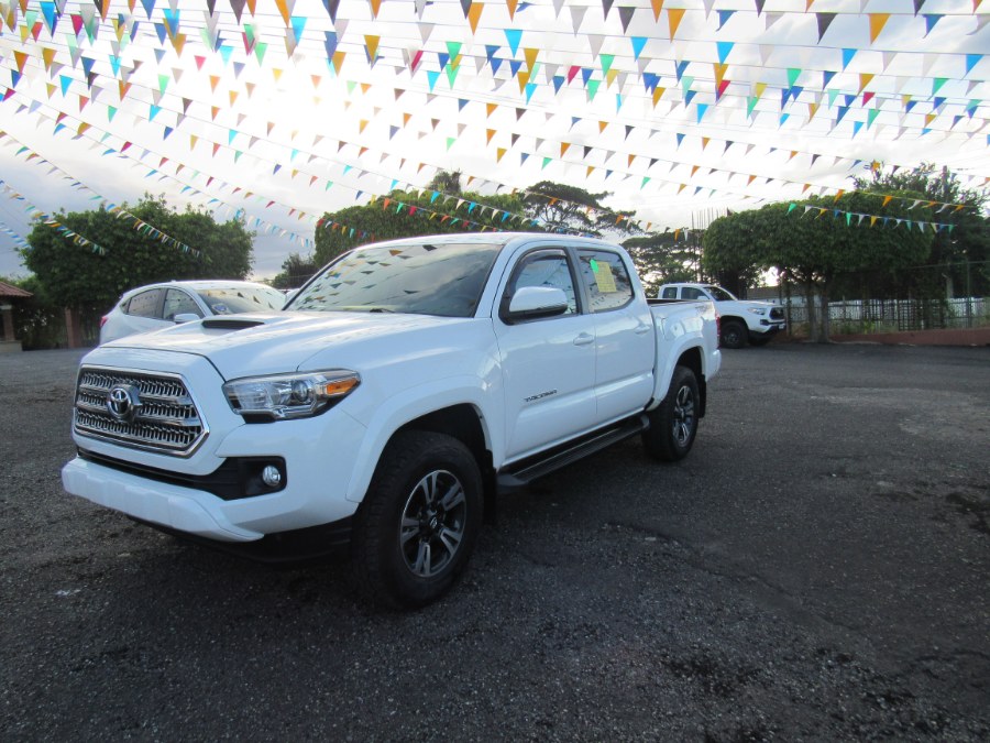 2017 Toyota Tacoma TRD Sport Double Cab 5'' Bed V6 4x4 MT (Natl), available for sale in San Francisco de Macoris Rd, Dominican Republic | Hilario Auto Import. San Francisco de Macoris Rd, Dominican Republic