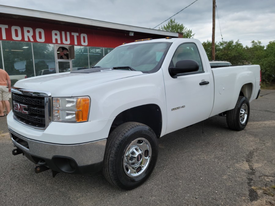 2011 GMC Sierra 2500HD 4WD Reg Cab 133.7" Work Truck, available for sale in East Windsor, Connecticut | Toro Auto. East Windsor, Connecticut 2011 GMC Sierra 2500HD 4WD Reg Cab 133.7" Work Truck, available for sale in East Windsor, Connecticut | Toro Auto. East Windsor, Connecticut