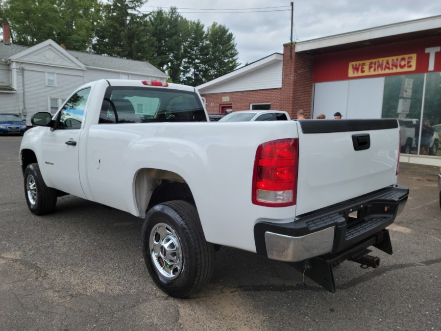 2011 GMC Sierra 2500HD 4WD Reg Cab 133.7" Work Truck, available for sale in East Windsor, Connecticut | Toro Auto. East Windsor, Connecticut 2011 GMC Sierra 2500HD 4WD Reg Cab 133.7" Work Truck, available for sale in East Windsor, Connecticut | Toro Auto. East Windsor, Connecticut