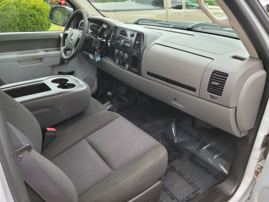 2011 GMC Sierra 2500HD 4WD Reg Cab 133.7" Work Truck, available for sale in East Windsor, Connecticut | Toro Auto. East Windsor, Connecticut 2011 GMC Sierra 2500HD 4WD Reg Cab 133.7" Work Truck, available for sale in East Windsor, Connecticut | Toro Auto. East Windsor, Connecticut