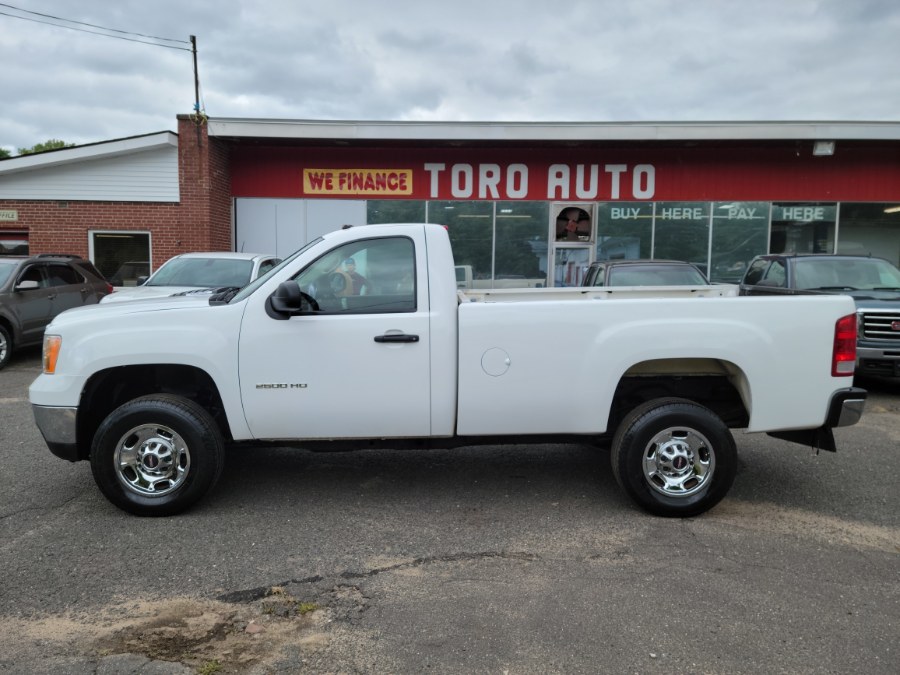 2011 GMC Sierra 2500HD 4WD Reg Cab 133.7" Work Truck, available for sale in East Windsor, Connecticut | Toro Auto. East Windsor, Connecticut 2011 GMC Sierra 2500HD 4WD Reg Cab 133.7" Work Truck, available for sale in East Windsor, Connecticut | Toro Auto. East Windsor, Connecticut
