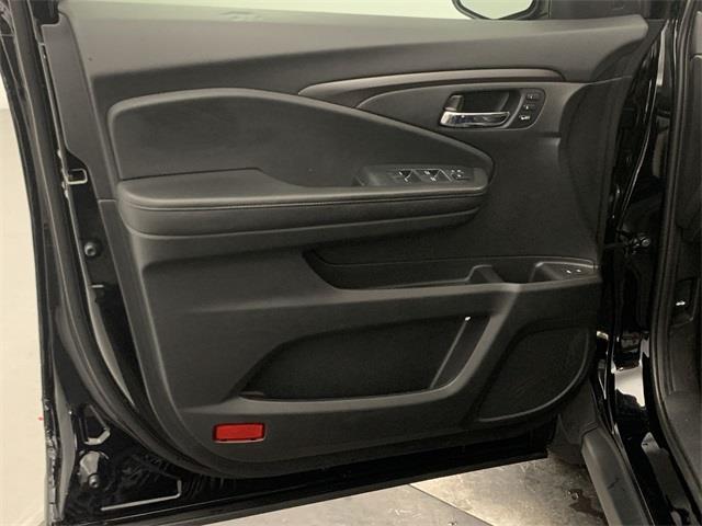 Used Honda Pilot EX-L 2020 | Eastchester Motor Cars. Bronx, New York Used Honda Pilot EX-L 2020 | Eastchester Motor Cars. Bronx, New York