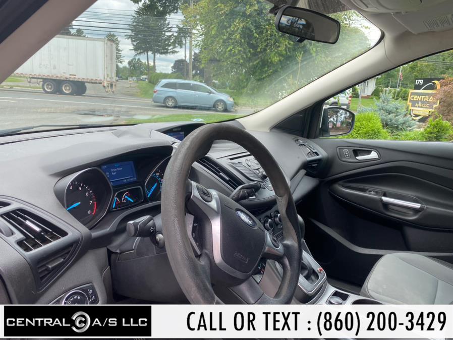 2014 Ford Escape 4WD 4dr SE, available for sale in East Windsor, Connecticut | Central A/S LLC. East Windsor, Connecticut 2014 Ford Escape 4WD 4dr SE, available for sale in East Windsor, Connecticut | Central A/S LLC. East Windsor, Connecticut