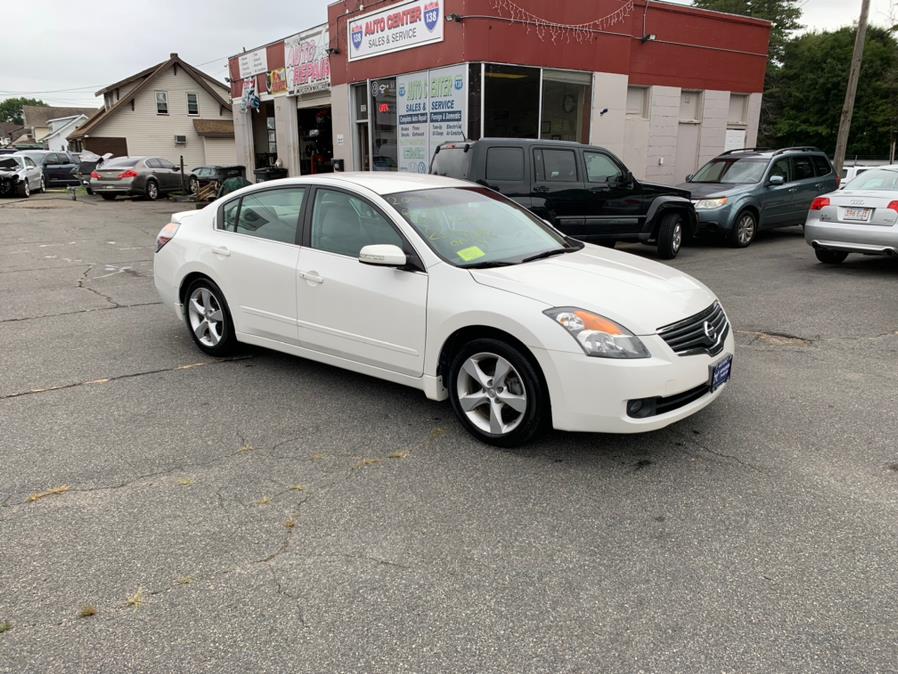 Used Nissan Altima 4dr Sdn V6 CVT 3.5 SE 2007 | Rt 138 Auto Center Inc . Taunton, Massachusetts Used Nissan Altima 4dr Sdn V6 CVT 3.5 SE 2007 | Rt 138 Auto Center Inc . Taunton, Massachusetts