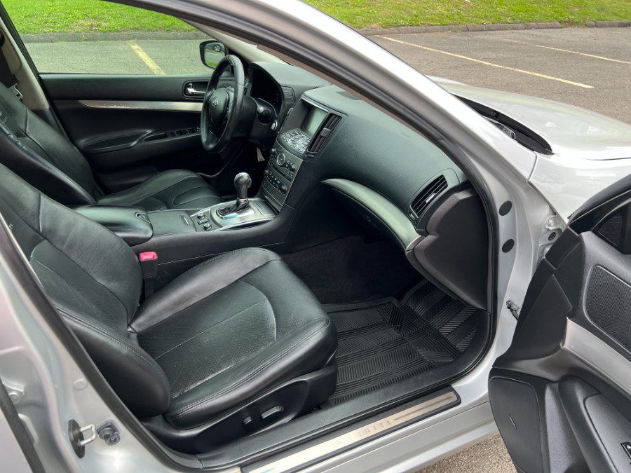 2013 INFINITI G37 Sedan 4dr x AWD, available for sale in Hartford , Connecticut | Ledyard Auto Sale LLC. Hartford , Connecticut 2013 INFINITI G37 Sedan 4dr x AWD, available for sale in Hartford , Connecticut | Ledyard Auto Sale LLC. Hartford , Connecticut