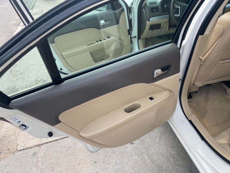 Used Mercury Milan 4dr Sdn V6 Premier AWD 2008 | Middle Village Motors . Middle Village, New York Used Mercury Milan 4dr Sdn V6 Premier AWD 2008 | Middle Village Motors . Middle Village, New York