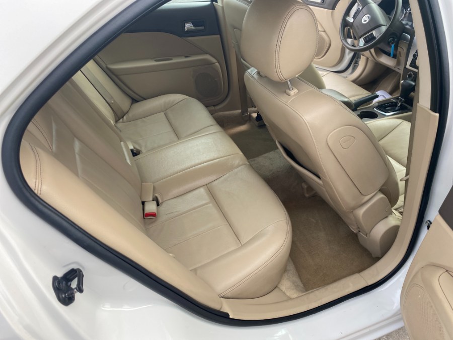 Used Mercury Milan 4dr Sdn V6 Premier AWD 2008 | Middle Village Motors . Middle Village, New York Used Mercury Milan 4dr Sdn V6 Premier AWD 2008 | Middle Village Motors . Middle Village, New York